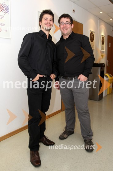 Matjaž Glavina, kitarist in Bor Seušek, pevecFestival Slovenskega šansona 2010