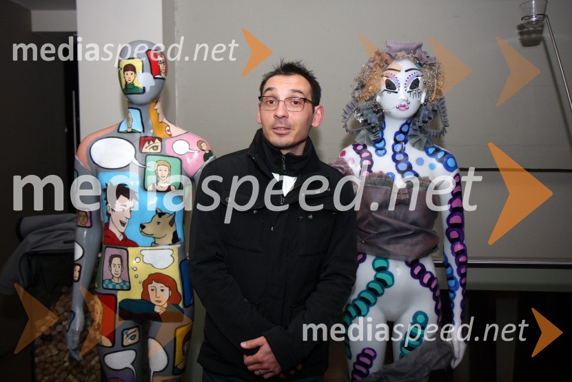 Tadej Toš, igralecKoncert skupine Papir in Maje Keuc v Rožmarinu