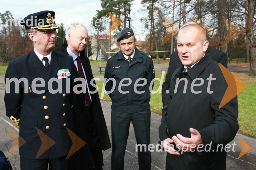 General Håkan Syren, predsedujoči Vojaškemu odboru Evropske unije (EUMC) in Franc Kangler, župan Mestne občine MariborGeneral Håkan Syren na obisku v Mariboru