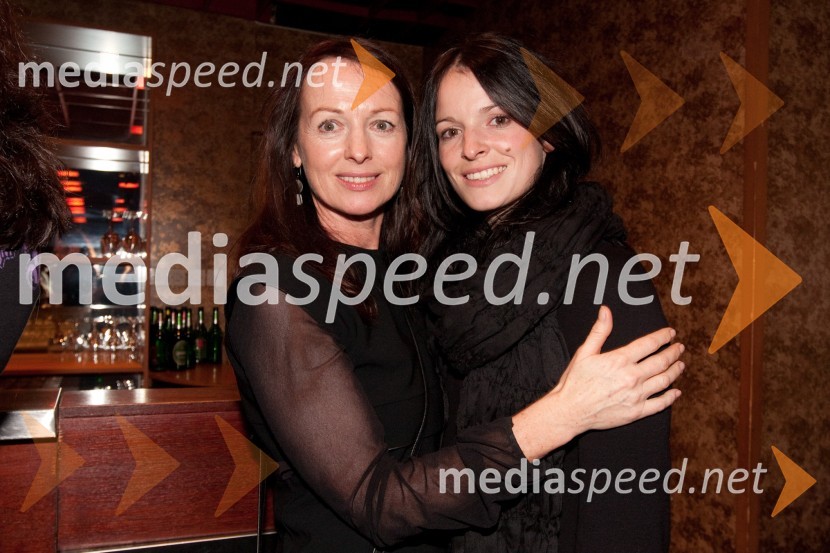 Bernarda Oman, igralka in hči Ana Dolinar Horvat, igralkaJakob Ruda, premiera