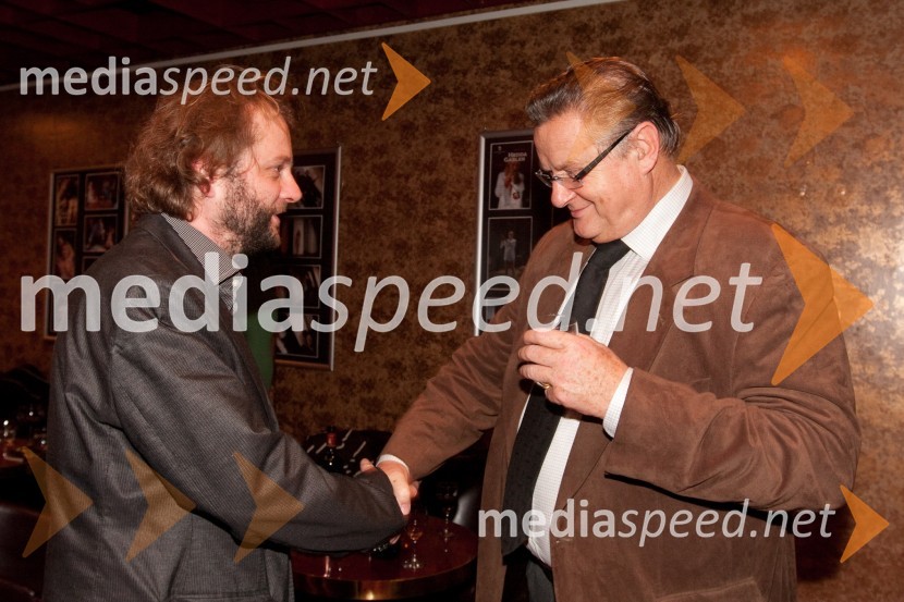 Sebastijan Horvat, režiser in Dušan Mlakar, režiserJakob Ruda, premiera