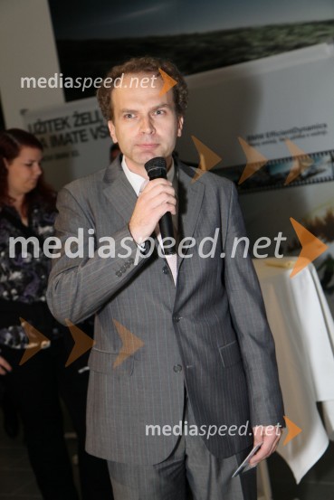 Dejan Boštjančič, BMW Selmar d.o.o. 	Salon Selmar predstavil novi BMW X3