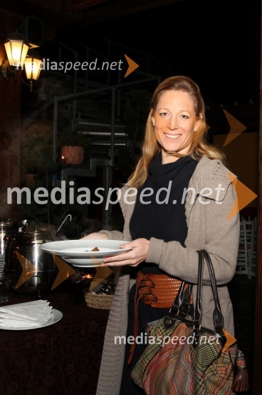 Urška Hrovat, bivša alpska smučarka1.obletnica gostilne Katrca