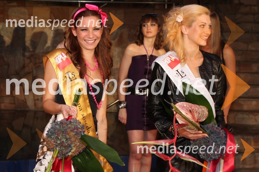 	Tina Starc, Lepa soseda 2010 in Nastja Breg, prva spremljevalka Lepe sosede 2010Lepa soseda 2010 je postala Tina Starc