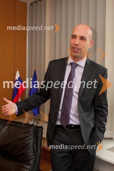 Rok Praprotnik, namestnik predsednika Komisije za preprečevanje korupcijeRok Praprotnik, namestnik predsednika Komisije za preprečevanje korupcije