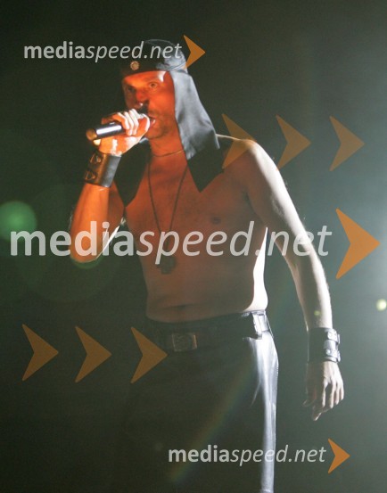 Milan Fras, pevec skupine LaibachFestival Lent 2006