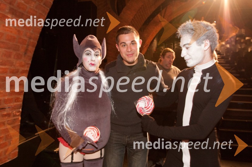 Mira Petek, igralka, Tadej Pišek in Dušan Tomič, igralecCoprnica Zofka, premiera
