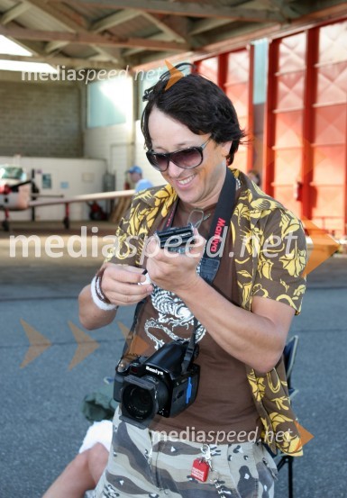 Fotograf Aljoša ReboljSeverina - backstage fotografiranja za katalog nove Rašicine blagovne znamke Fabula