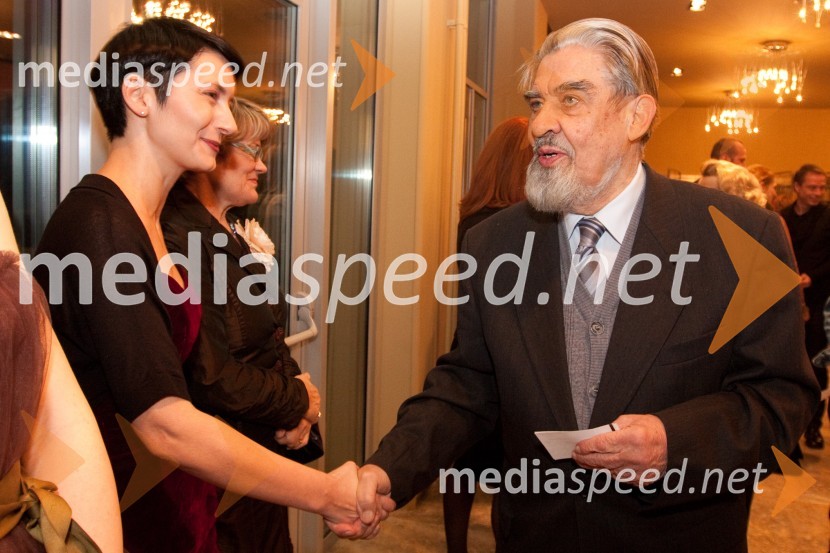 Petra Pogorevc, dramaturginja in Ciril Zlobec, literatMačka na vroči pločevinasti strehi, premiera v MGL