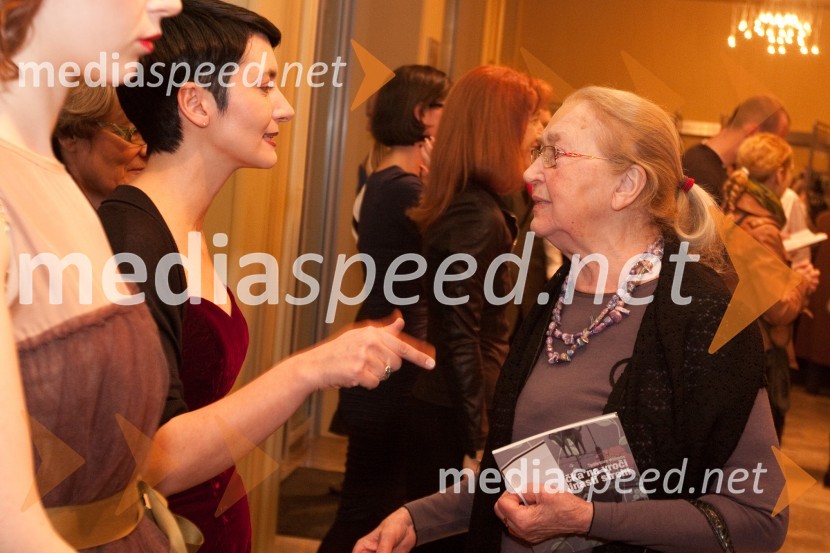 Petra Pogorevc, dramaturginja in Iva Zupančič, igralkaMačka na vroči pločevinasti strehi, premiera v MGL