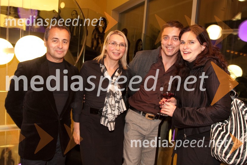 Vladimir Koželj, arhitekt, Darja Reichman, igralka, Igor Štamulak, igralec in Vasilija Fišer, scenografinja in kostumografinjaMačka na vroči pločevinasti strehi, premiera v MGL