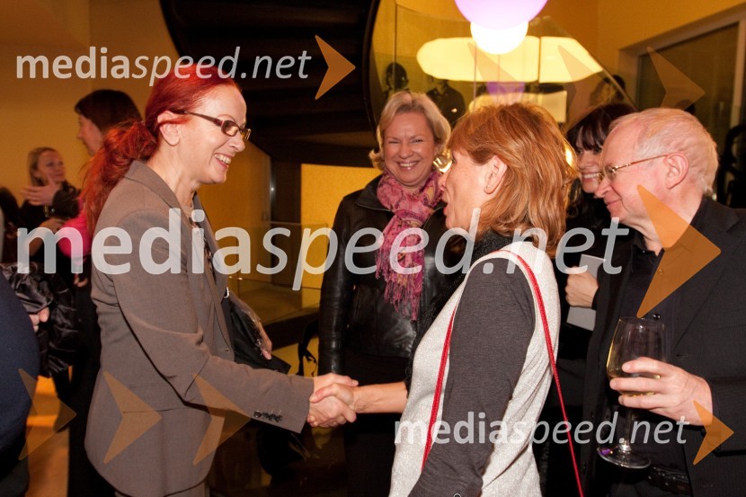 Jožica Avbelj, igralka in Nada ŽemvaMačka na vroči pločevinasti strehi, premiera v MGL