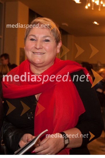 Branka Gombač, mama glasbenika Boštjana GombačaMačka na vroči pločevinasti strehi, premiera v MGL