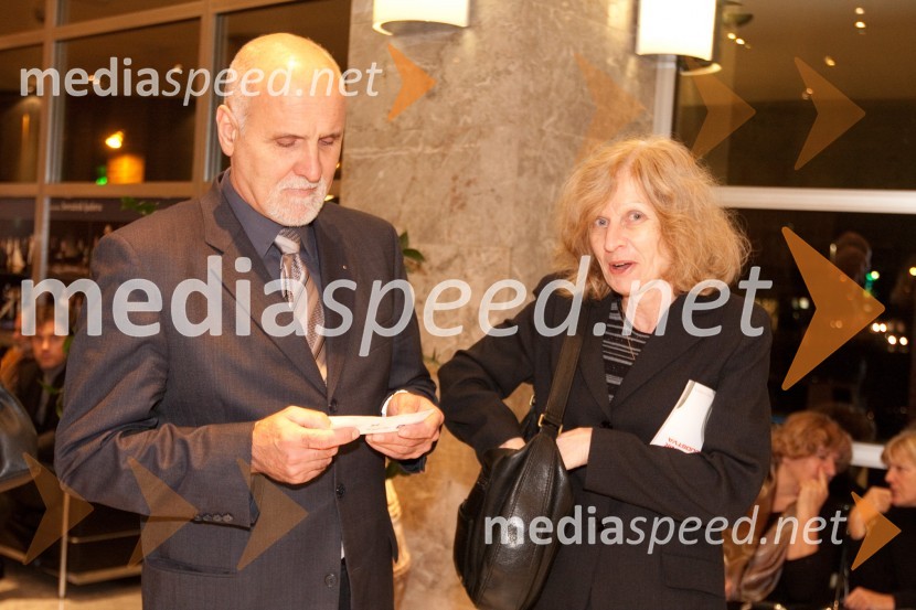 Jože Valič s soprogoSovražnik ljudstva, premiera v SNG Nova Gorica