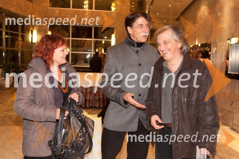 	Nevenka Vrančič, igralka, Jožko Čuk, direktor SNG Nova Gorica in Iztok Mlakar, igralecSovražnik ljudstva, premiera v SNG Nova Gorica