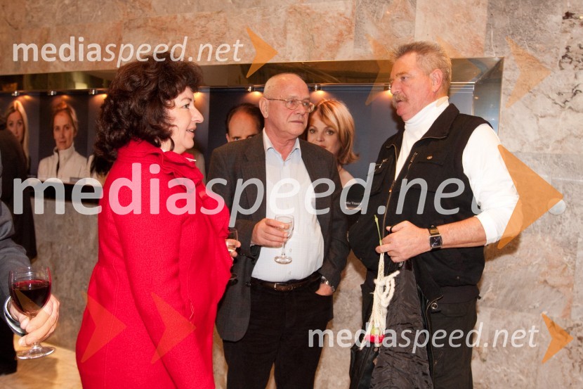 Bine Matoh, igralec, soproga Alenka in Branko Ličen, igralecSovražnik ljudstva, premiera v SNG Nova Gorica