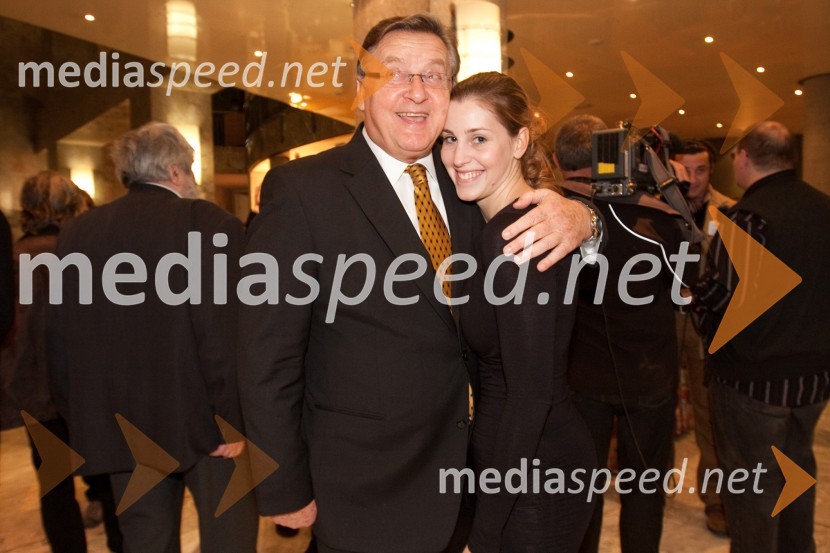 Dušan Mlakar, režiser in Nina Rakovec, igralkaSovražnik ljudstva, premiera v SNG Nova Gorica