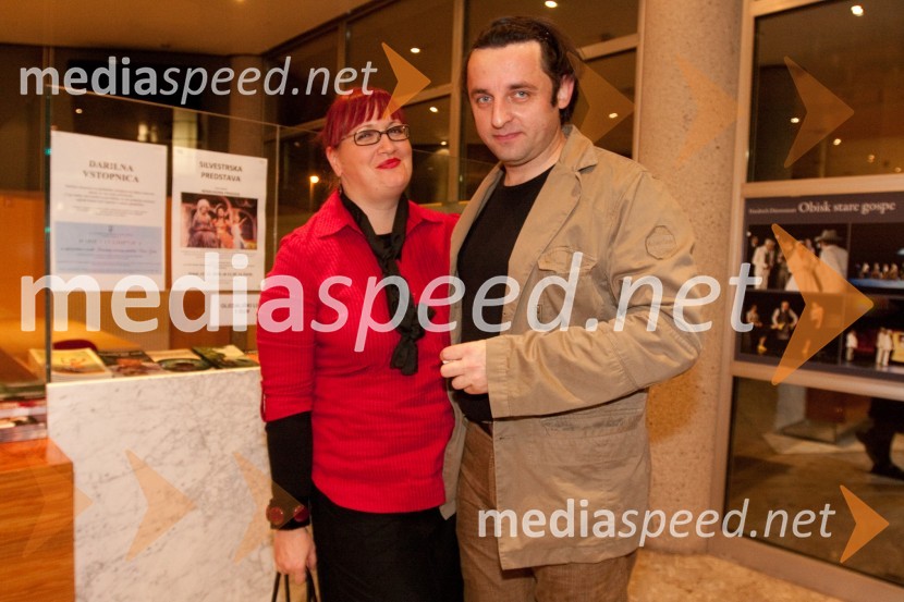 Gorazd Jakomini in soproga Dominika Weigl JakominiSovražnik ljudstva, premiera v SNG Nova Gorica