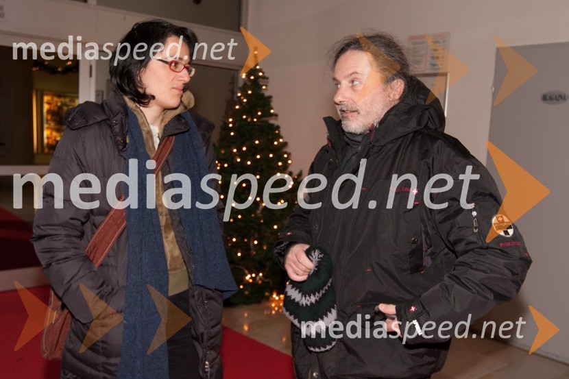 Aliki Kalagasidu, Kolosej in Miha Hočevar, režiserPodelitev Zlate role ustvarjalcem filma Gremo mi po svoje