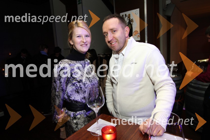 Polona Baloh in Borut Cvetko, fotografDobrodelna dražba Rotaract cluba Maribor