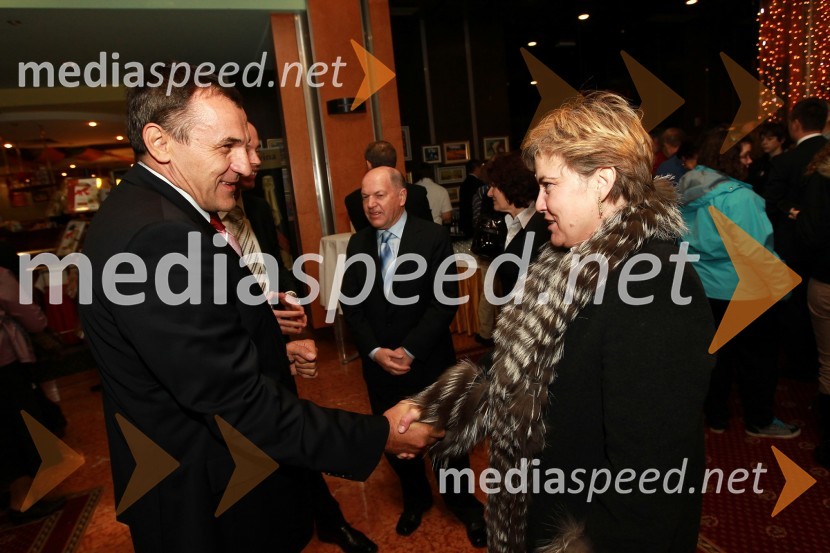 Branko Kurbus, predsednik uprave Arcont d.d. in Sonja Kreslin, direktorica Zavoda za turizem RadenciDobrodelni Miklavžev koncert Big benda Glasbene šole Gornja Radgona z Otom Pestnerjem