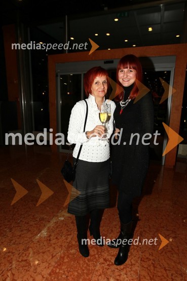 Mira Pižmoht ter hči Franja Pižmoht, novinarkaDobrodelni Miklavžev koncert Big benda Glasbene šole Gornja Radgona z Otom Pestnerjem