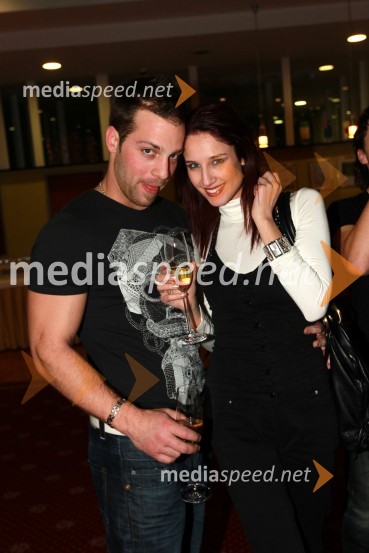 Anamarija Avbelj, Miss Universe Slovenije 2008 in fant Andraž KavkaDobrodelni Miklavžev koncert Big benda Glasbene šole Gornja Radgona z Otom Pestnerjem