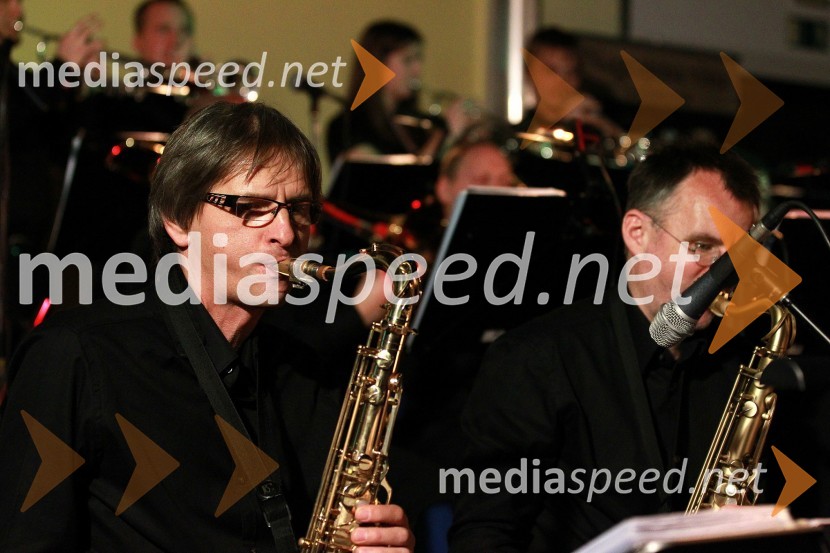 Zdravko Zimič in Marko Mir, saksofonistaDobrodelni Miklavžev koncert Big benda Glasbene šole Gornja Radgona z Otom Pestnerjem