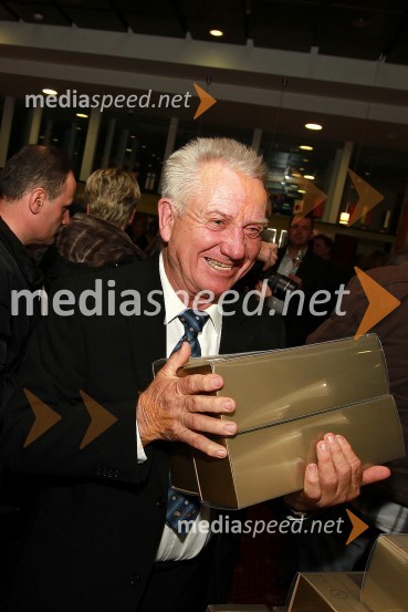 Dr. Alojz SlavičDobrodelni Miklavžev koncert Big benda Glasbene šole Gornja Radgona z Otom Pestnerjem