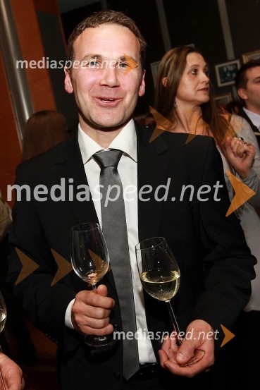 Borut Cvetkovič, direktor podjetja Radgonske goriceDobrodelni Miklavžev koncert Big benda Glasbene šole Gornja Radgona z Otom Pestnerjem