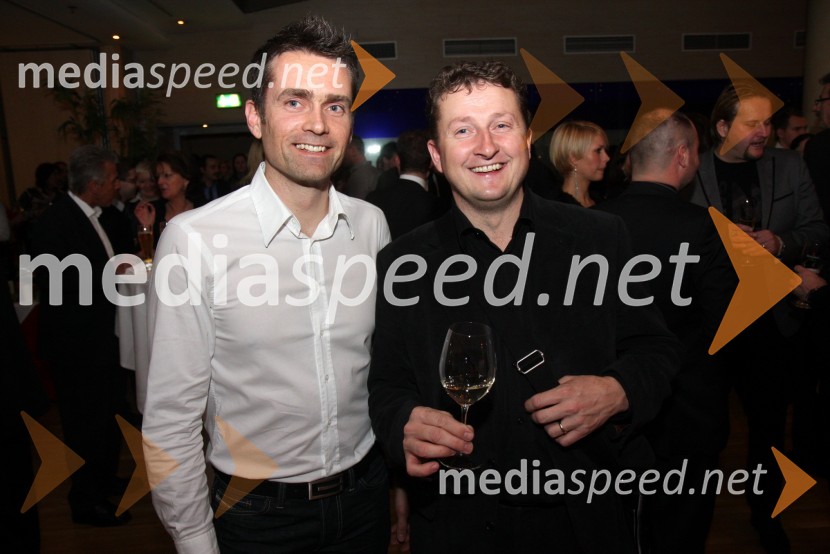 Gorazd Kocbek, Oljarna Kocbek in Danilo Steyer, vinogradništvo SteyerSvečana prednovoletna zabava Agencije Ekskluzivno ter predstavitev koledarja Ledenovroče 2011