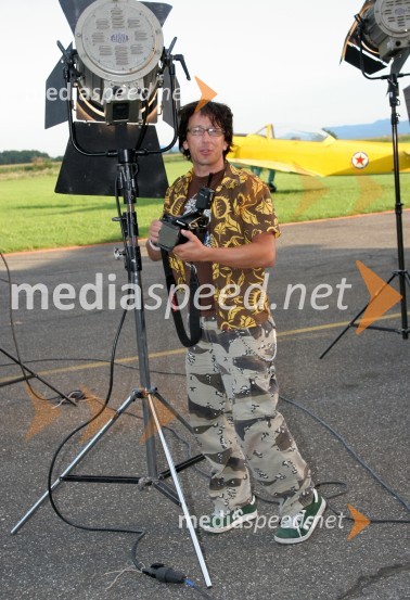 Fotograf Aljoša ReboljSeverina - backstage fotografiranja za katalog nove Rašicine blagovne znamke Fabula