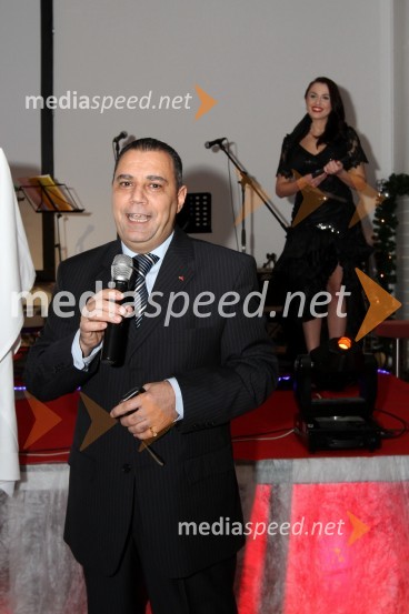 	Medhat Youssef, generalni direktor Austria Trend hotelSvečana prednovoletna zabava Agencije Ekskluzivno ter predstavitev koledarja Ledenovroče 2011