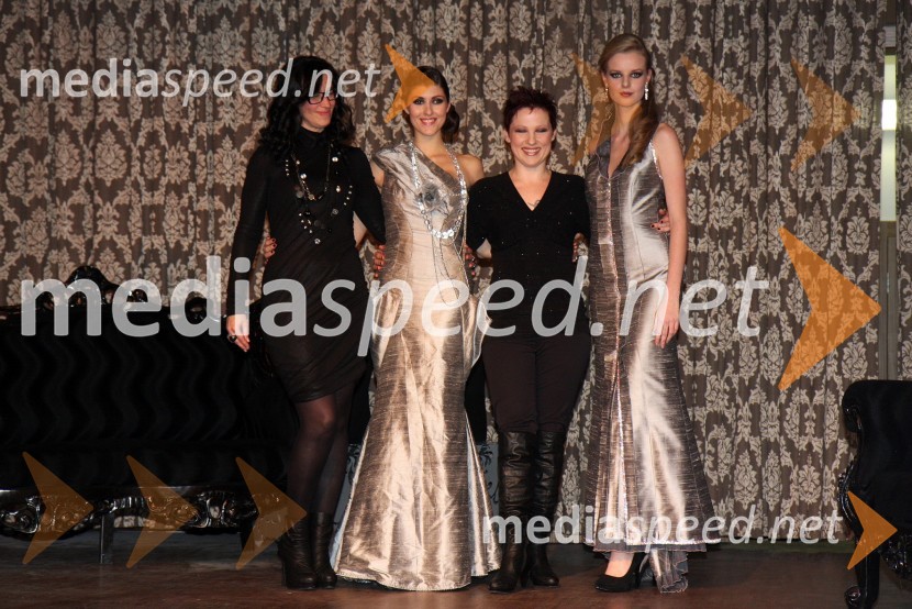 Sanja Veličkovič, modna oblikovalka, Pia Sara Odlag, manekenka, Suzana Rengeo, modna oblikovalka in stilistka ter ..., manekenkaModna revija Strast Art