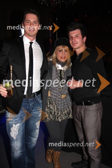 Boštjan Bračič, pevec, Ana Žvorc, stilistka in koreografinja ter ...Modna revija Strast Art