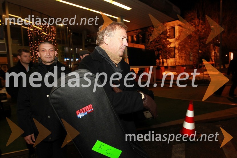 Kevin Costner, ameriški igralec in glasbenikKevin Costner pristal v Sloveniji