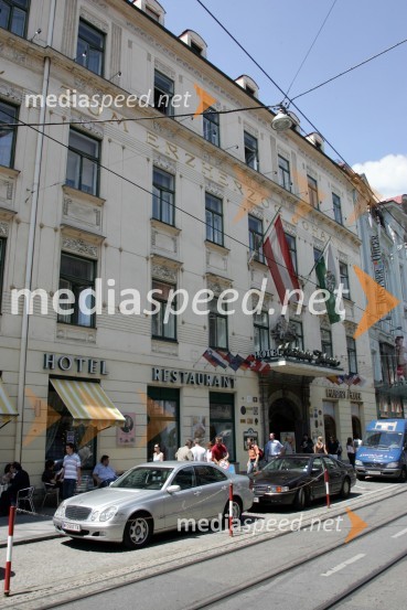 Erzherzog Johann HotelNES Sportswear, tiskovna konferenca pred otvoritvijo trgovine v Gradcu