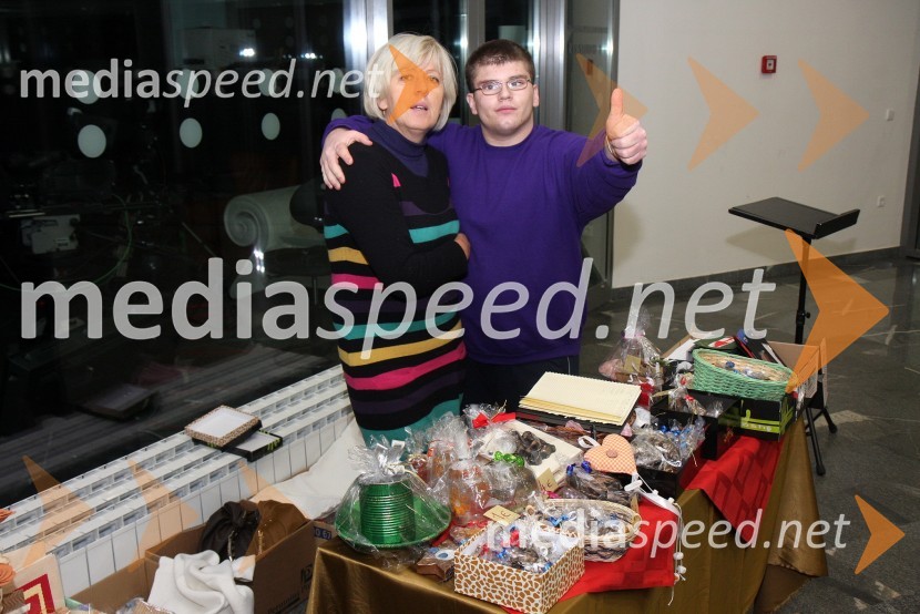 Združenje Koraki za korakce, dobrodelni božični koncert