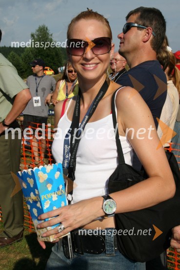 Andreja Rutnik, manekenka ter fotomodelSmučarski skoki, tekma za Rudarsko svetilko