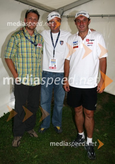 Bogdan Plaznik, direktor prireditve, Primož Ulaga, vodja ekipe za smučarske skoke in Vasja Bajc, novi trener smučarskih skakalcevSmučarski skoki, tekma za Rudarsko svetilko