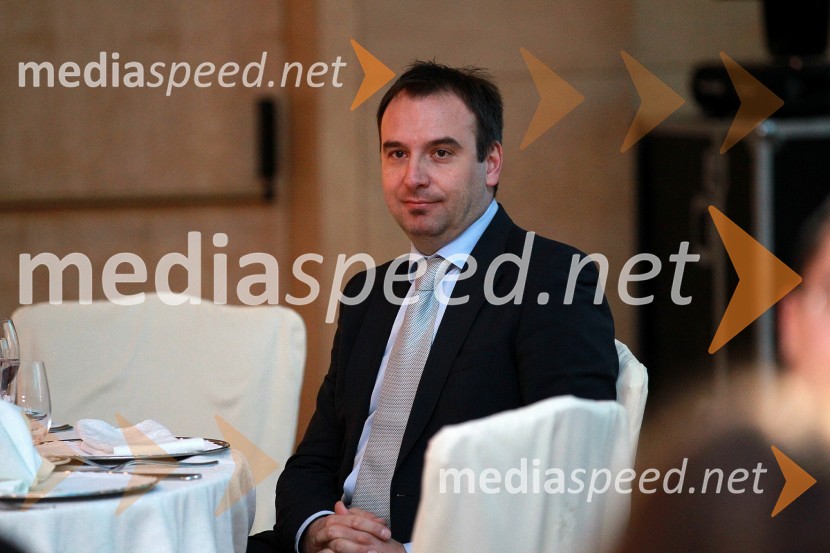 Andraž Hernavs, direktor poprodaje Peugeot Slovenija d.o.o.Peugeot Slovenija, prednovoletni sprejem za novinarje