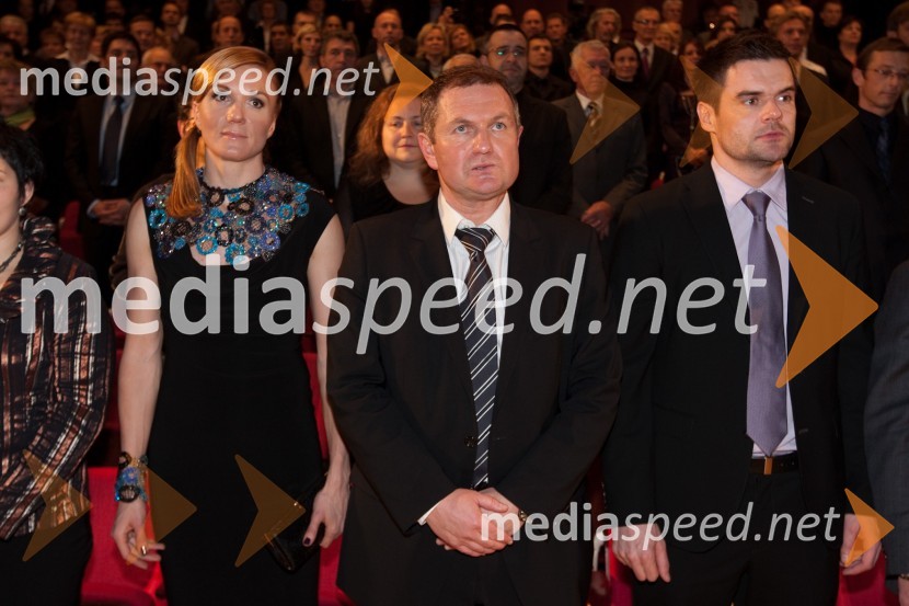 Petra Majdič, smučarska tekačica, Matjaž Kek, selektor slovenske nogometne reprezentance ter Tomi Jagarinec, kondicijski trener Dejana ZavcaŠportnika leta 2010 sta Tina Maze in Dejan Zavec