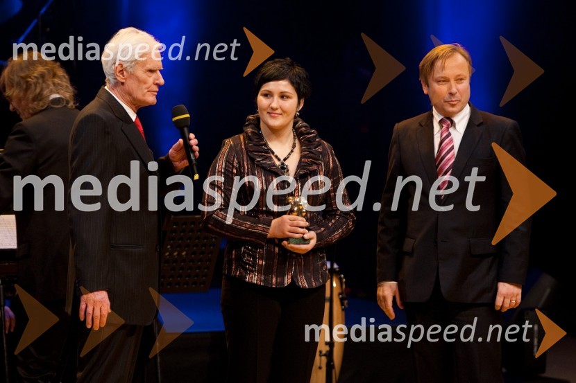 Saša Rudolf, novinar, Lucija Polavder, slovenska judoistka in Peter Kukovica, predsednik Atletske zveze SlovenijeŠportnika leta 2010 sta Tina Maze in Dejan Zavec