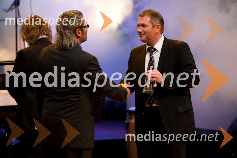 Boštjan Janežič, novinar in Matjaž Kek, selektor slovenske nogometne reprezentance
Športnika leta 2010 sta Tina Maze in Dejan Zavec