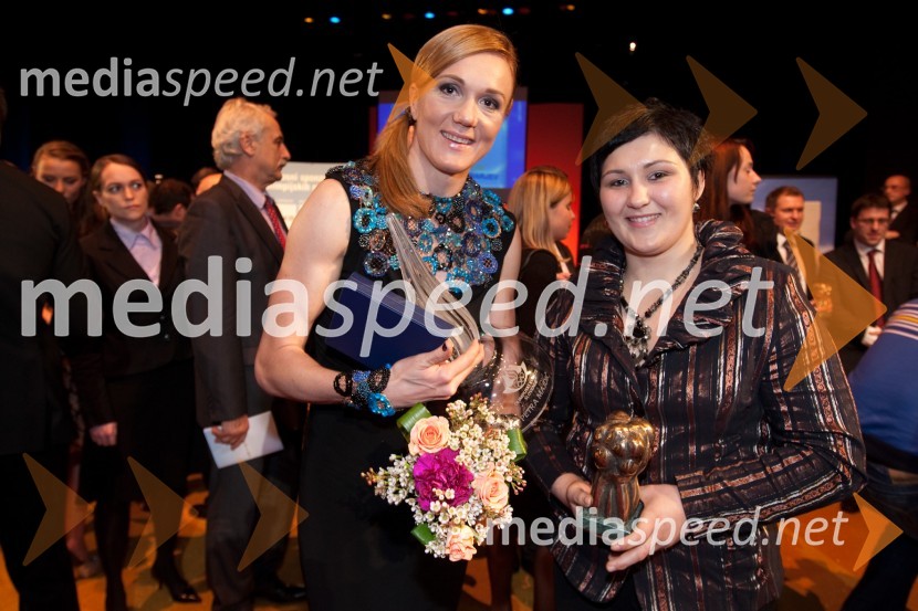 Petra Majdič, smučarska tekačica	 in Lucija Polavder, slovenska judoistkaŠportnika leta 2010 sta Tina Maze in Dejan Zavec