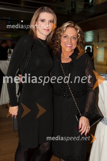 Mateja Hočevar, novinarka in Irena KumerŠportnika leta 2010 sta Tina Maze in Dejan Zavec