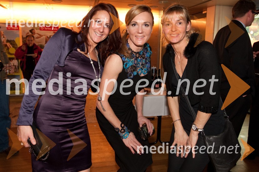 Alenka Bikar, nekdanja atletinja, Petra Majdič, smučarska tekačica in Brigita Bukovec, nekdanja atletinjaŠportnika leta 2010 sta Tina Maze in Dejan Zavec