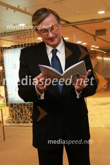 Dr. Danilo Türk, predsednik Republike SlovenijeŠportnika leta 2010 sta Tina Maze in Dejan Zavec