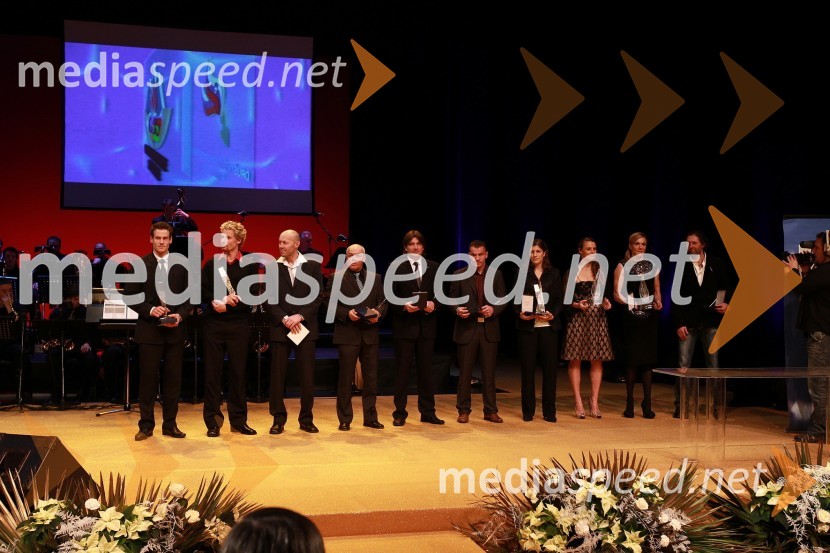 Športnika leta 2010 sta Tina Maze in Dejan Zavec