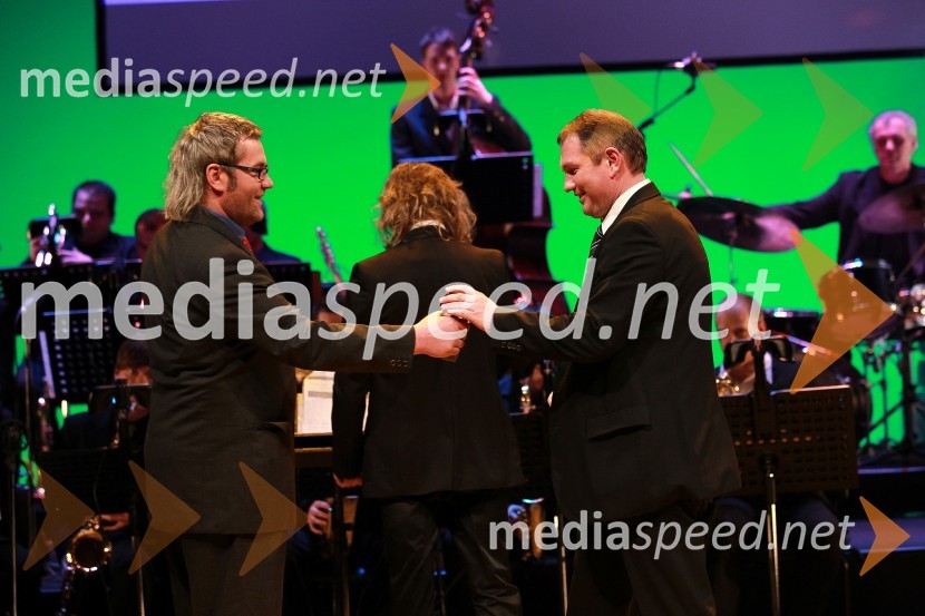 Boštjan Janežič, novinar in Matjaž Kek, selektor slovenske nogometne reprezentanceŠportnika leta 2010 sta Tina Maze in Dejan Zavec